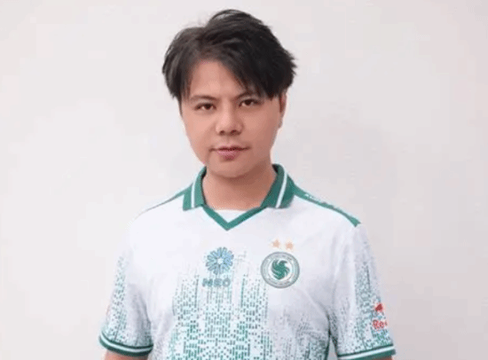 格斗选手被偷袭__格斗挑衅